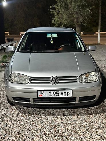 Volkswagen: Volkswagen Golf: 2001 г., 1.6 л, Механика, Бензин, Хэтчбэк — 4