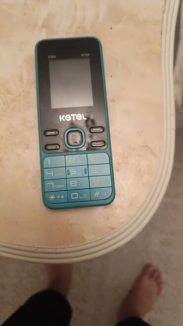 midi klaviatura: KGTEL N160 düyməli mobil telefon Xüsusiyyətlər: - Rəng: mavi/qaralı