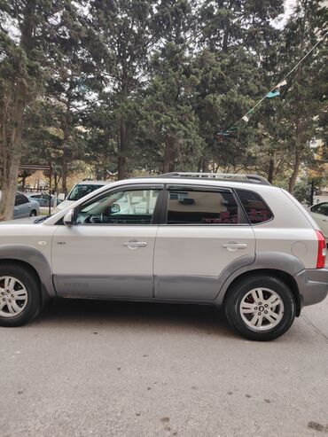 Hyundai: Hyundai Tucson: 2 l | 2007 il Ofrouder/SUV