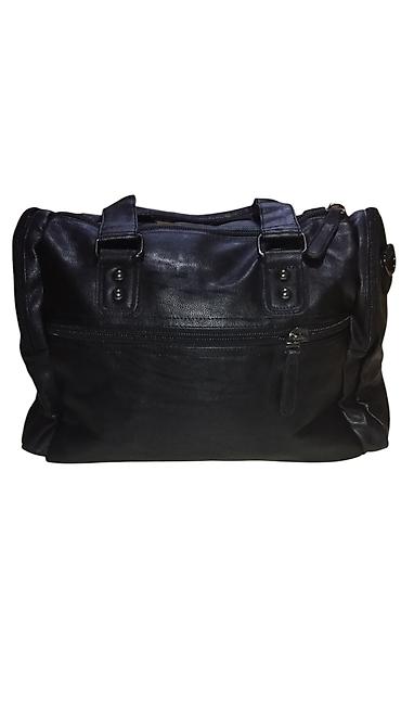 Классические сумки: Черная дорожная сумка из искусственной кожи с двумя ручками сверху и at lalafo.kg — 4 Классические сумки: Черная дорожная сумка из искусственной кожи с двумя ручками сверху и — 4