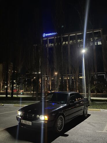 счетная машина для денег: BMW 5 series: 1995 г., 2.5 л, Механика, Бензин