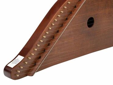 Другие музыкальные инструменты: Продаётся прекрасный музыкальный инструмент — 18‑струнные шлемовидные — 10