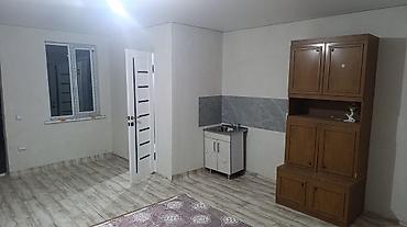 Сниму квартиру: Сдаётся небольшая студия. - Планировка: одно большое помещение с — 3