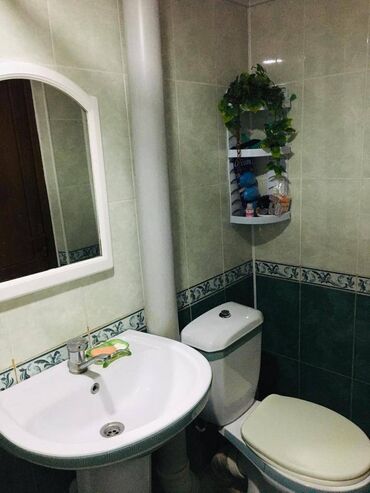 Köhnə tikili: Bakı, 2 otaqlı, Köhnə tikili, m. Xalqlar Dostluğu, 52 kv. m -da lalafo.az — 10 Köhnə tikili: Bakı, 2 otaqlı, Köhnə tikili, m. Xalqlar Dostluğu, 52 kv. m — 10