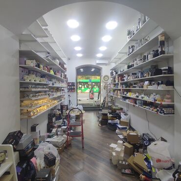 Mağazalar: 28may Metrodan 3 deyqelik yol Obyekt icareye verilir Obyekt Umumi -da lalafo.az — 1 Mağazalar: 28may Metrodan 3 deyqelik yol Obyekt icareye verilir Obyekt Umumi — 1