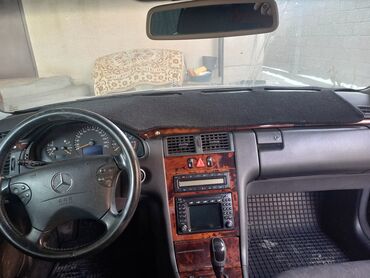 мерседес е 500: Ворсовые Накидка на панель Mercedes-Benz, цвет - Черный, Новый, Самовывоз