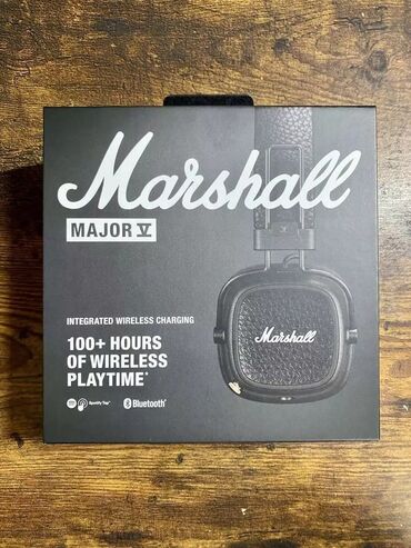 marshall 4: Marshall Major V Açılmamış qutudadır. Bluetooth ilə 100+ saat dinləmə