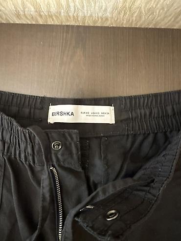 Şortlar: Şort, Bershka, XS, rəng - Qara — 2