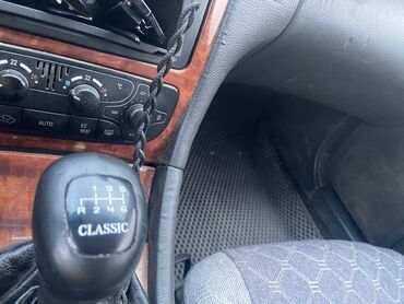 Mercedes-Benz: Mercedes-Benz C-Class: 2002 г., 2.2 л, Механика, Дизель, Седан — 9