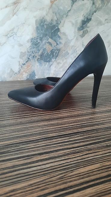 лабутен туфли: Туфли, 36, Christian Louboutin, Новый, цвет - Черный, Самовывоз — 2