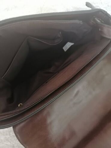 Torbe: MENBURN tasna, prava koza - SNIZENOMENBUR skupocena tasna, prava koza na lalafo.rs — 4 Torbe: MENBURN tasna, prava koza - SNIZENOMENBUR skupocena tasna, prava koza — 4