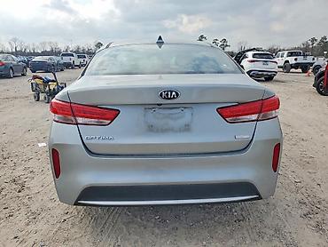 baki crossover: Kia optima 2 hibrid zədəsiz vuruqsuz . 22 -26 iyun aralığında — 8