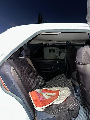 мерседес гигант гурзавой: Mercedes-Benz W124: 1986 г., 2.3 л, Механика, Бензин, Седан — 4