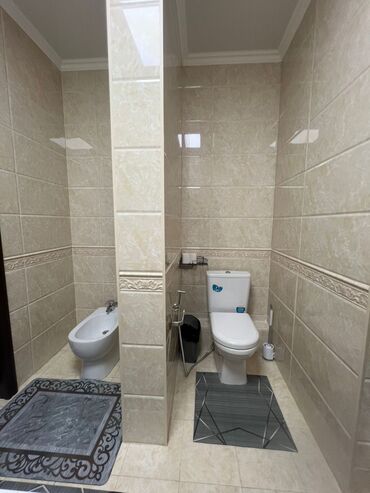 Посуточная аренда квартир: 4 комнаты, Душевая кабина, Постельное белье, Кондиционер at lalafo.kg — 27 Посуточная аренда квартир: 4 комнаты, Душевая кабина, Постельное белье, Кондиционер — 27