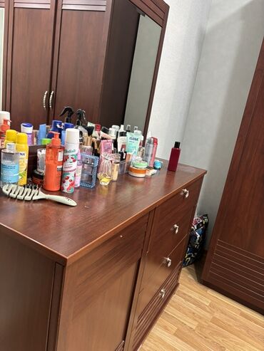 tek kravat sekilleri: Односпальная кровать