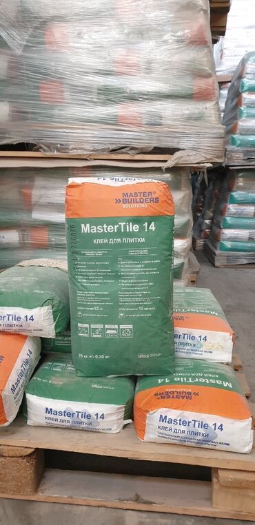 кафель для ванны: Клей для Кафеля MasterTile 14 - универсальный клей, обладающий