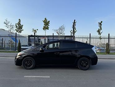 byd chin 2024: Toyota Prius: 2011 г., 1.8 л, Вариатор, Гибрид, Лифтбек — 5
