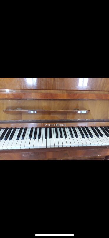 işlənmiş pianolar: Piano, Akustik, İşlənmiş, Ünvandan götürmə