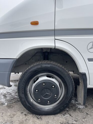 Mercedes-Benz: Mercedes-Benz Спринтер: 2003 г., 2.7 л, Типтроник, Дизель, Бус at lalafo.kg — 32 Mercedes-Benz: Mercedes-Benz Спринтер: 2003 г., 2.7 л, Типтроник, Дизель, Бус — 32