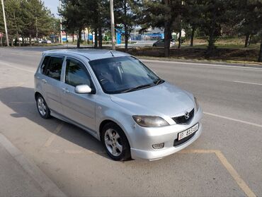 mazda millenija: Mazda Demio: 2002 г., 1.5 л, Автомат, Бензин, Хэтчбэк