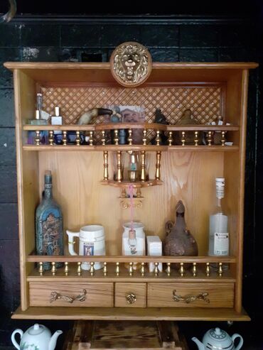 деревянная барная стойка: Mini bar.palid agaci ve latunnan hazirlanmiş el işi mini bar