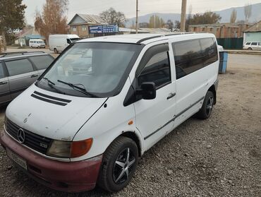 Mercedes-Benz: Mercedes-Benz Vito: 2001 г., 2.2 л, Механика, Дизель, Минивэн