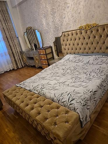 taxta oturacaq: Klassik-stil yataq otağı dəsti - Yataq: Yumşaq, kapitone başlıqla — 1
