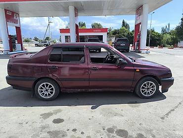 3d коврики бишкек: Volkswagen Vento: 1993 г., 1.8 л, Кол менен иштөөчү, Бензин, Седан — 1