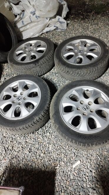 кожаные чехлы для авто: Колеса в сборе 205 / 60 / R 16, Зима, Комплект, Легковые, Литые, отверстий - 5
