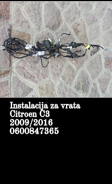 zvuk koji tera pse: Instalacija za vrata – Citroen C3 (2009–2016) - Originalni kablovski — 1