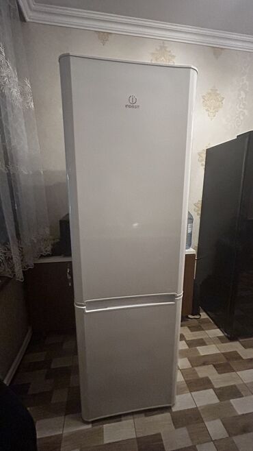 indesit ds 4160 s: İşlənmiş 2 qapılı Indesit Soyuducu Satılır, rəng - Ağ