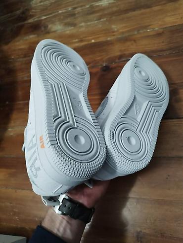 Patike: Nike patike brojevi i cena ispisana na slikama — 8