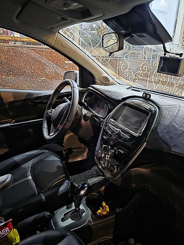 spark: Chevrolet Spark: 2020 г., Автомат, Бензин, Хэтчбэк — 4