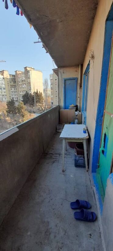 Köhnə tikili: Bakı, 3 otaqlı, Köhnə tikili, m. Həzi Aslanov, 90 kv. m — 3