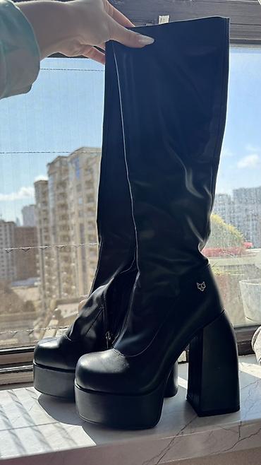 Çəkmələr: Platformalı çəkmələr - Rəng: qara - Material: hamar eko‑dəri — 2