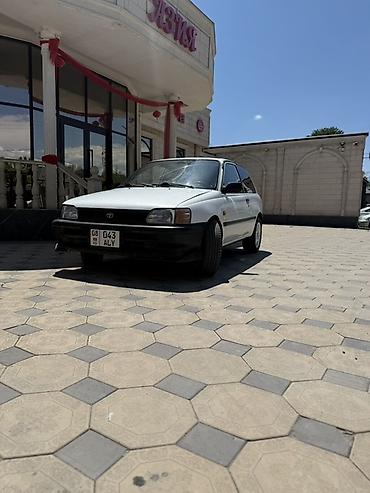 Продажа авто: Toyota Starlet: 1991 г., 1.3 л, Механика, Бензин, Хэтчбэк — 1