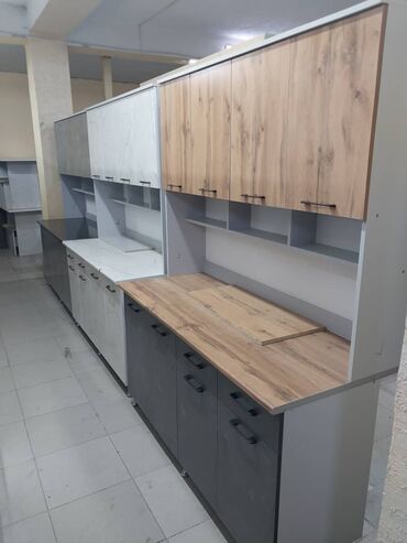 Кухонные гарнитуры: Кухонный гарнитур, Новый, цвет - Белый, ДСП, Платная доставка, Самовывоз — 17