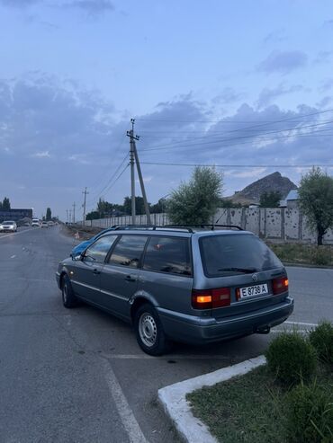 Volkswagen: Volkswagen Passat Variant: 1994 г., 2 л, Механика, Бензин, Универсал — 3