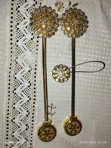 Heykəlciklər: Her bir şəkildəki 5 manata hamısı bir yerdə çoxu təzədi köçlə bağlı — 3