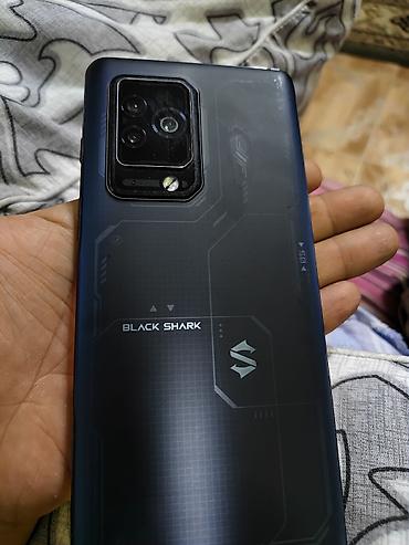телфон айфон 8: Xiaomi, Black Shark 5 Pro, Б/у, 128 ГБ, цвет - Синий — 1