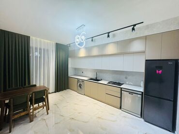 Həyət evləri və villaların satışı: 4 otaqlı, 130 kv. m, Kredit yoxdur, Yeni təmirli — 23