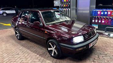 volkswagen vento 1998: Volkswagen Vento: 1993 г., 1.8 л, Механика, Газ, Седан — 1