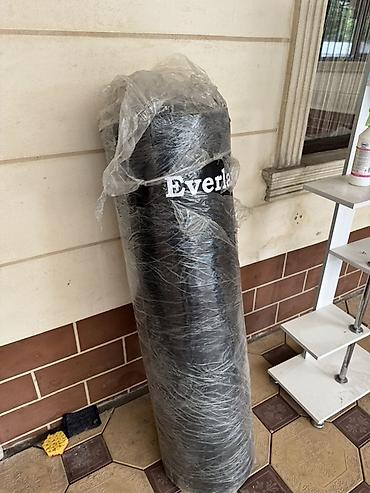 Спорт жана эс алуу: Новая Боксёрская груша Everlast (подвесной) - В комплекте прочные — 1