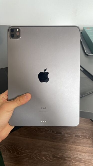 Планшеты: Планшет, Apple, 11" - 12", Wi-Fi, Классический цвет - Серый