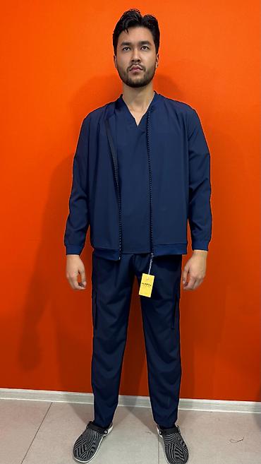 Медициналык кийим: Мужской медицинский комплект (scrubs) . Состав набора: - Верх — 4