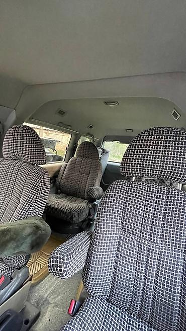 водный катер: Mitsubishi Delica: 1997 г., 2.8 л, Автомат, Дизель, Минивэн — 6
