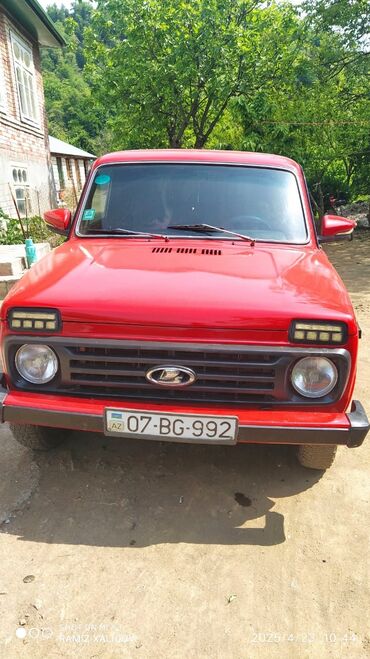 lada 2111: VAZ (LADA) 4x4 Niva: 0.9 l | 1992 il 40000 km Universal