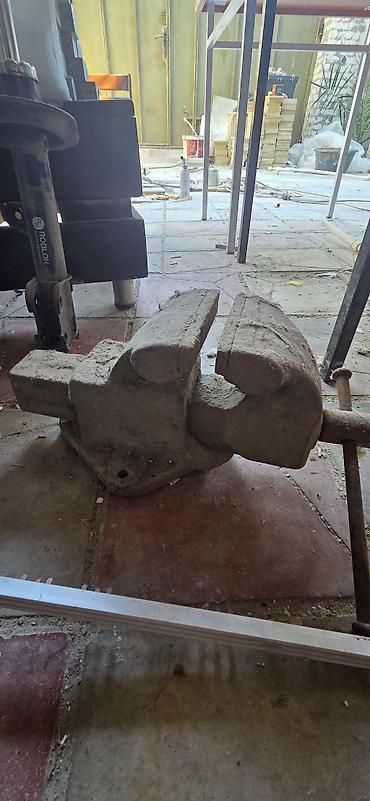 Ağır tip dəzgah mengeni (sənaye tipli) - Material: tam tökmə lalafo.az -da Ağır tip dəzgah mengeni (sənaye tipli) - Material: tam tökmə