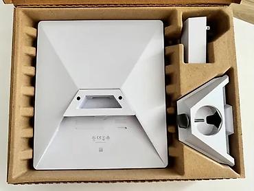 Другие комплектующие: Starlink Mini — компактная спутниковая интернет‑станция. Комплект: - — 2