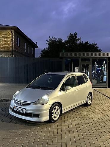 Honda Fit: 2002 г., 1.3 л, Вариатор, Бензин, Хэтчбэк